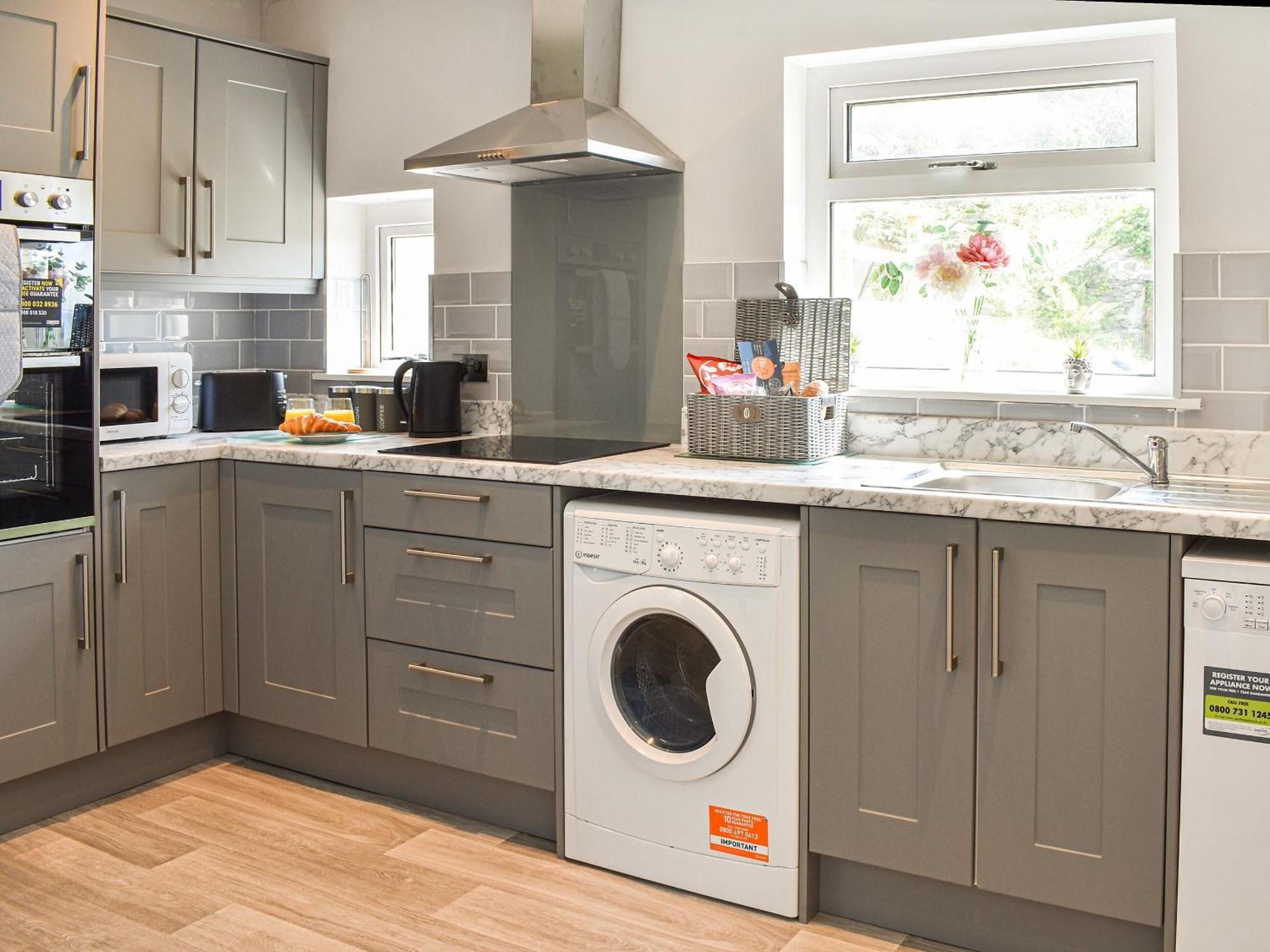 Bryn Derwen Villa Llanfair Luaran gambar