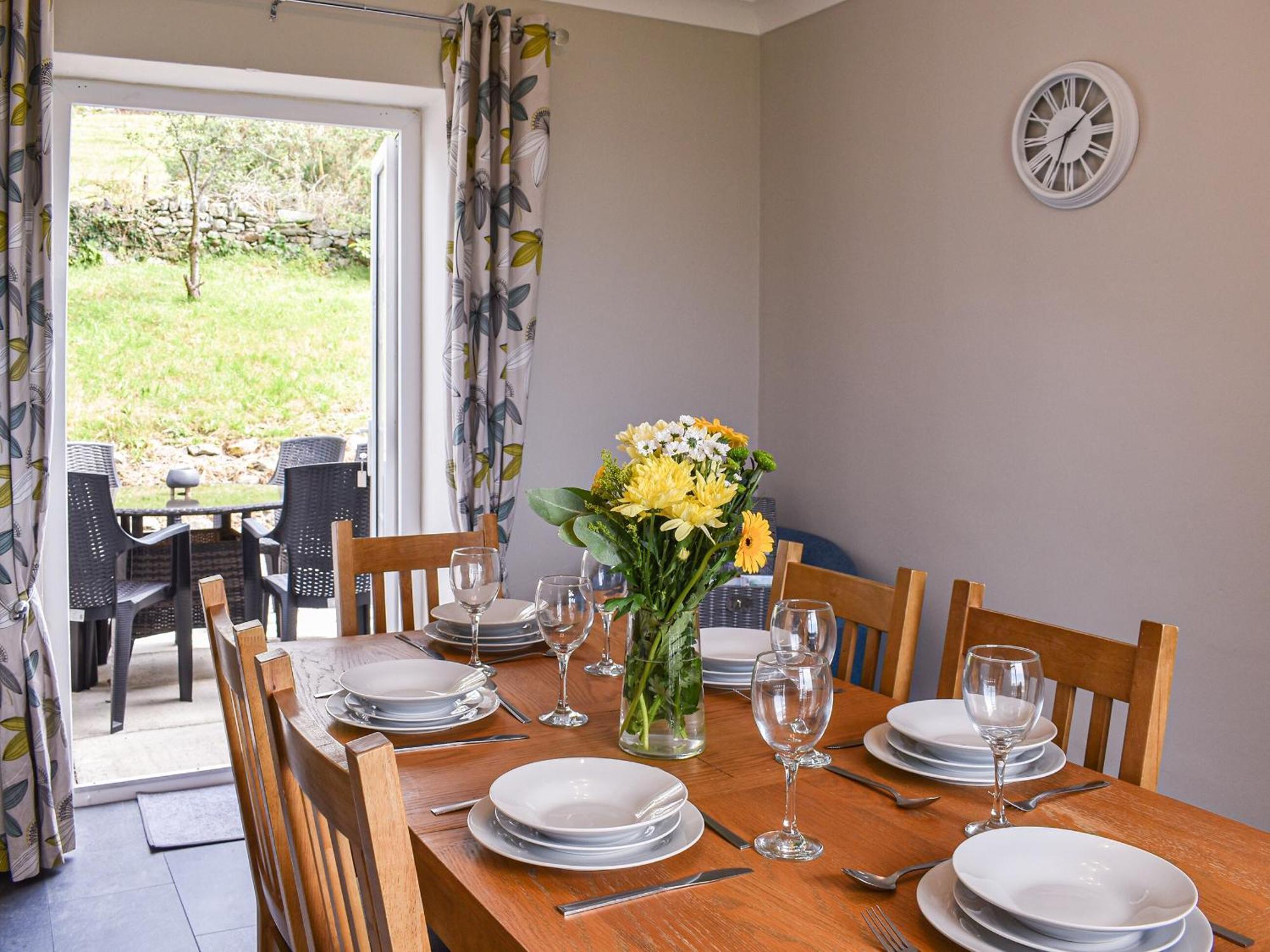 Bryn Derwen Villa Llanfair Luaran gambar